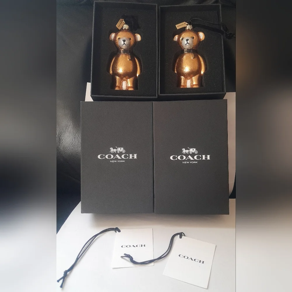 New Coach 3D Ornaments Set Of 2 With Gift Box's NWT